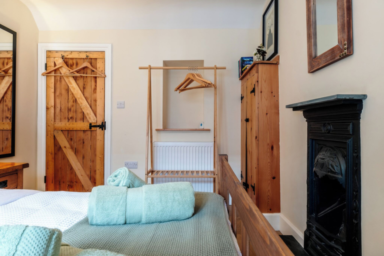 Room 3, Beautiful One BD Home in Glastonbury, Somerset