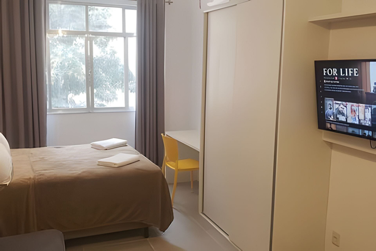 Bedroom 2, Studio Copacabana a 100 metros da Praia, Rio de Janeiro