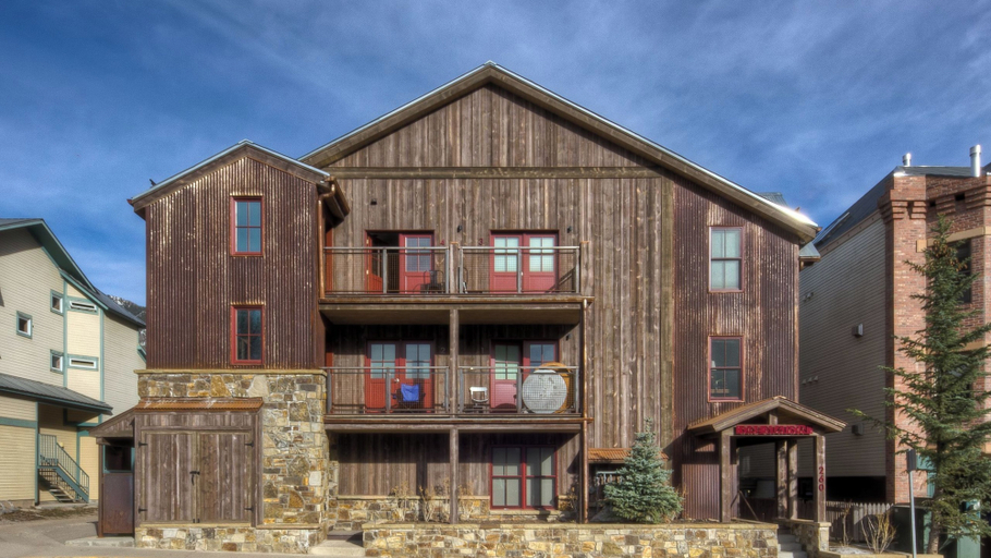 Others 1, Ore Station 2 by Avantstay Modern Oasis in the Heart of Telluride w/ Hot Tub, San Miguel