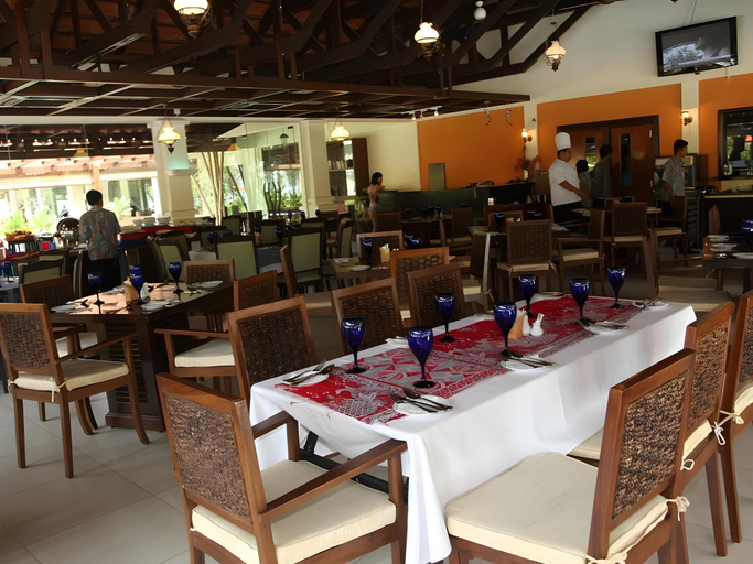 Food & Drinks, Sibu Island Resort, Mersing