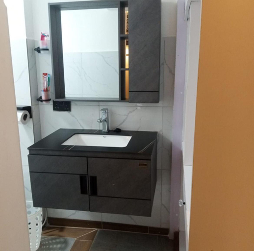 Bathroom 3, Fortunas Resort Nkubu, Meru, South Imenti