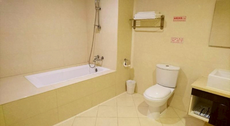 Bathroom 4, Metropolis Hotel, Taoyuan
