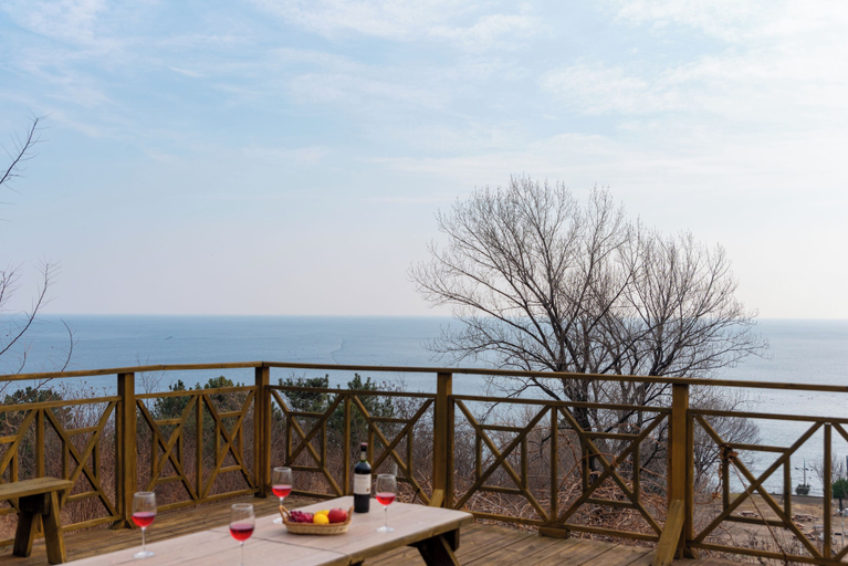 Outdoor dining 4, Yeomyeong Pension, Yeongdeok