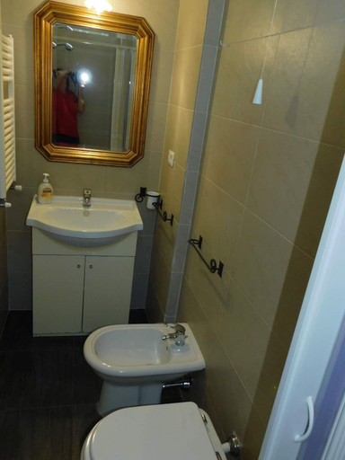 Bathroom 5, CHARMING LUCCA, Lucca