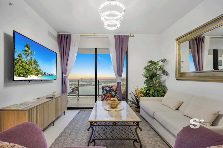 Living area 2, Chic 2BD Downtown Condo with Water Views, Miami-Dade