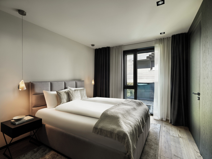 Bedroom 2, Andermatt Alpine Apartments, Uri