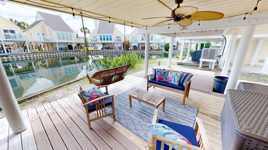 Food & Drinks 4, Sandpiper Cove, Okaloosa