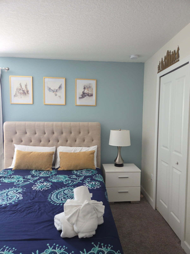 Room 3, 1580 Sandbagger Drive, Osceola