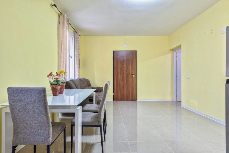 Others 5, Venice House, Venezia
