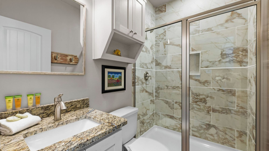 Bathroom, Waterfront Escape w/ Views Shared Pool & Boat Dock Orange Crush by Avantstay, Nueces