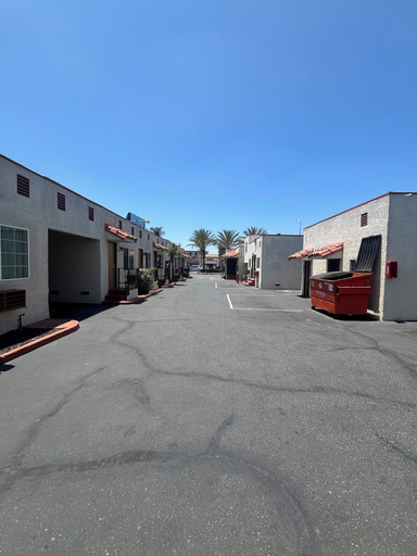 Exterior & Views 1, World Motel, Los Angeles