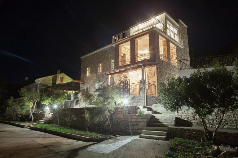 Exterior & Views 2, Charming Beach Villa in Vela Luka, Vela Luka
