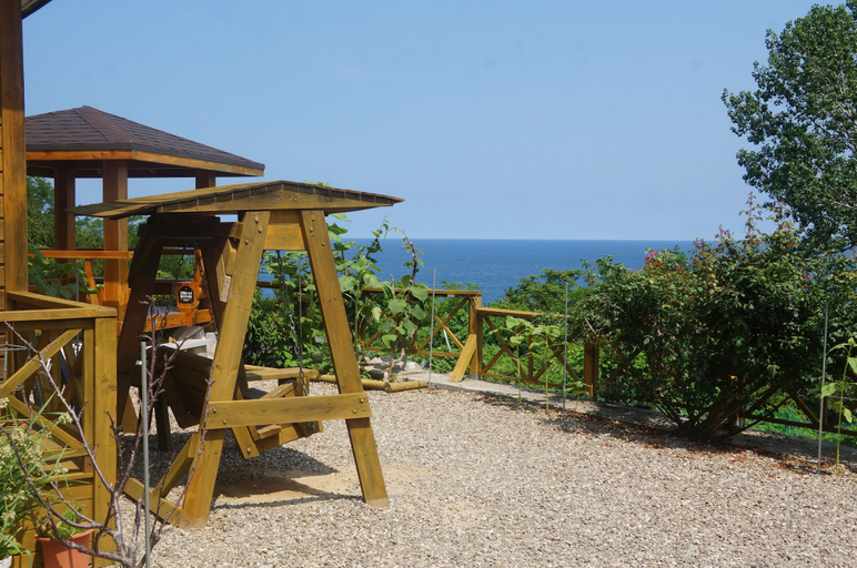 Property grounds, Yeomyeong Pension, Yeongdeok