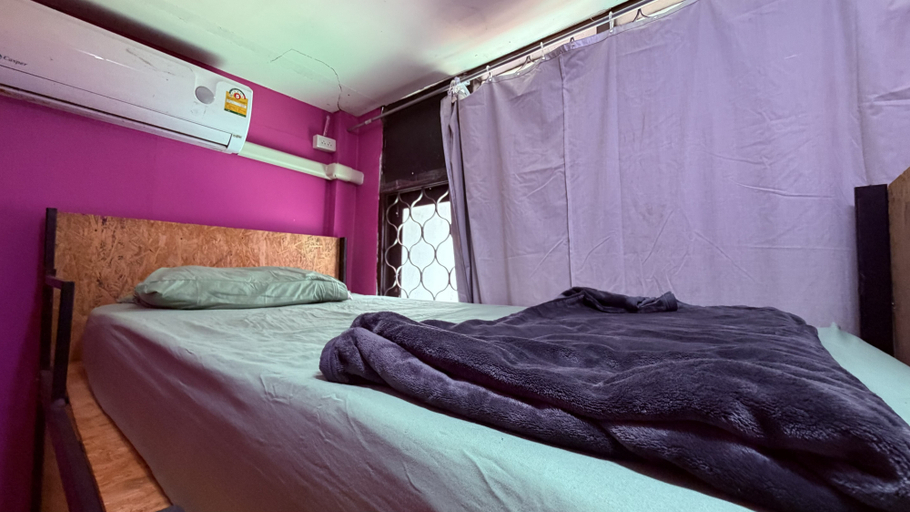 Others 4, Pink Kraken Hostel, Bang Kapi