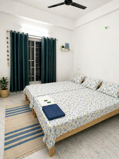 Bedroom 2, The Travellers Nest, Darjiling