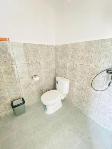 Bathroom 3, Cozzy Aesthetic Guest House, Gianyar