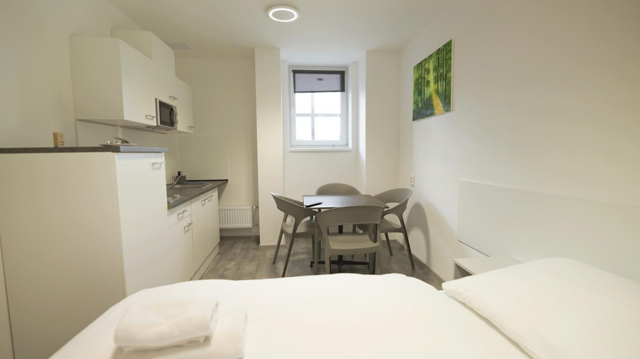 Bedroom 2, 111Apartments, Košice II
