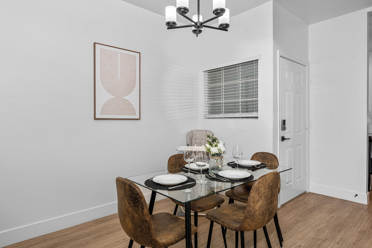 Dining 3, Hideaway by Stylish Stays, Maricopa