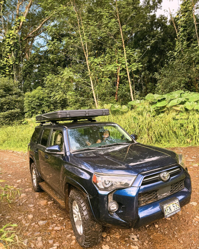 Property grounds 3, Simple & Fun Rooftop Camper SUV Gear, Kauai