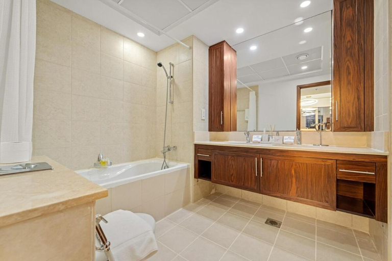 Bathroom, FIRST CLASS | 3BR | Burj Khalifa & Fountain view, Dubai