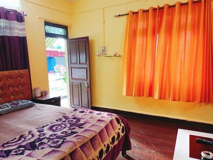 4, ADROSE COTTAGESs, South Goa
