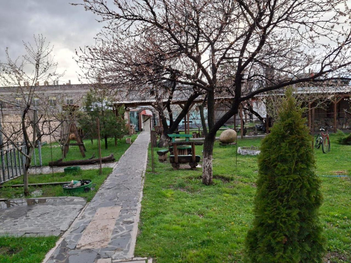 Garden 4, Yerevan Guesthouse