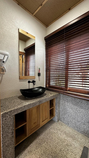 Bathroom 4, Mangdiang Boutique Hotel, Kon Plông