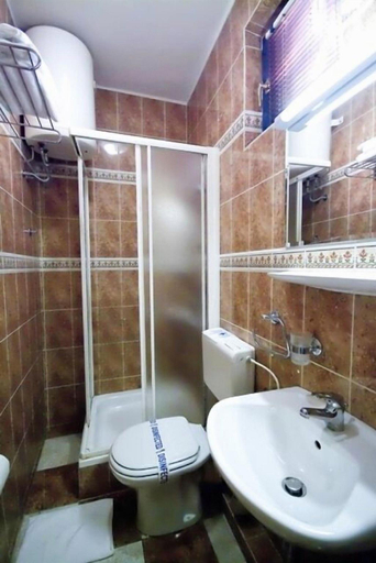 Bathroom 3, Garni Hotel Zenit, Novi Sad