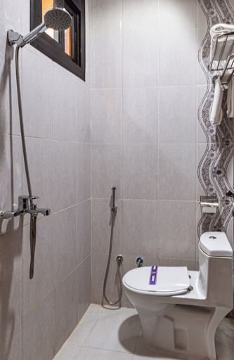 Bathroom, Al Qasr Hotel Suites-Al Diyafah District
