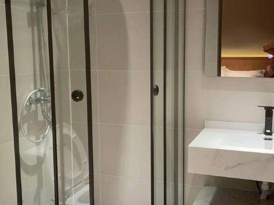 5, REGIS HOTEL, Tashkent City