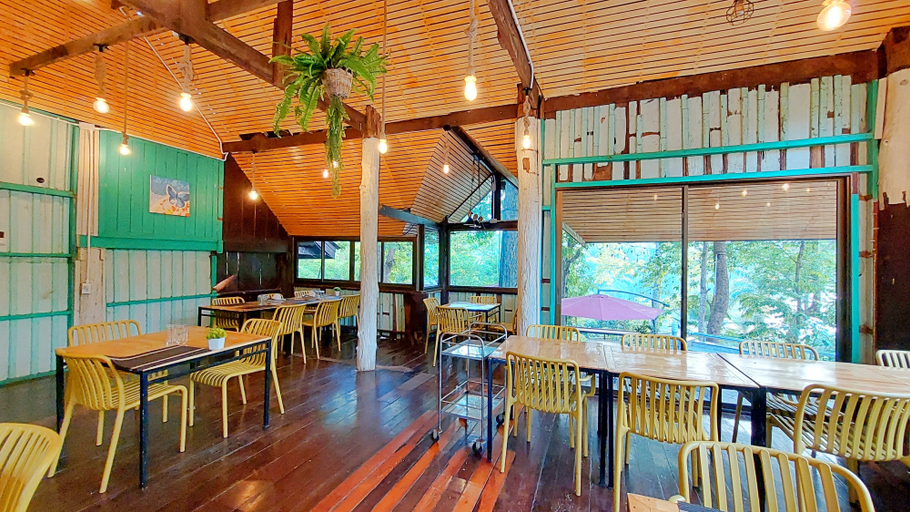 Food & Drinks 5, Puprai Tarnnarm Resort, Kanchanaburi, Thong Pha Phum