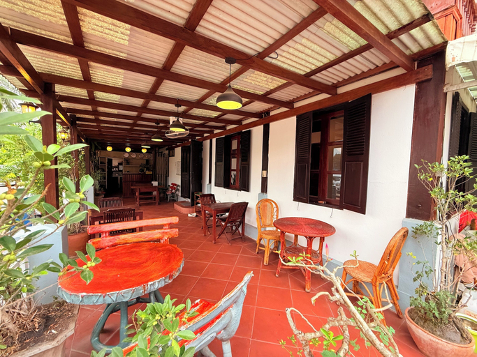 Food & Drinks 4, Villa Ouis NamKhan Riverside, Luang Prabang