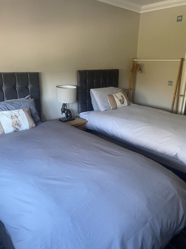 Bedroom 3, The Juniperlea Inn, Midlothian