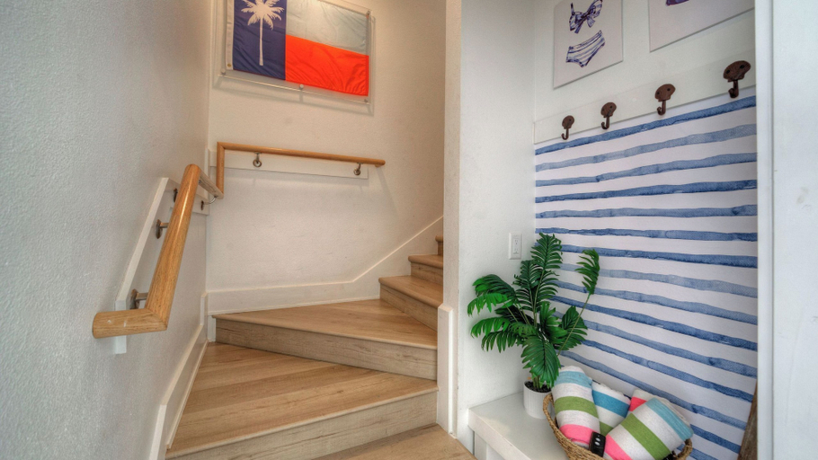 Interior 5, Port A Pool Home Direct Boardwalk Beach Access Villa Blanca by Avantstay, Nueces