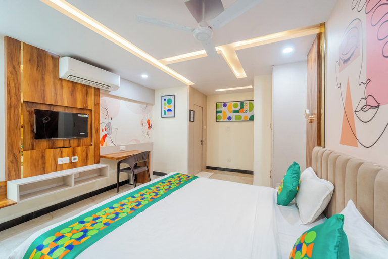 Room 2, Treebo Vistara Gold Ujjain Junction, Ujjain