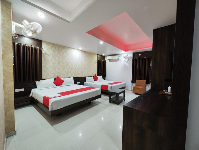 Bedroom, HOTEL RUDRAKSHA INN, Deoghar
