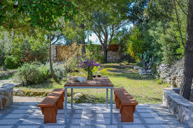 Others 5, Green Oak Villa, Ionian Islands