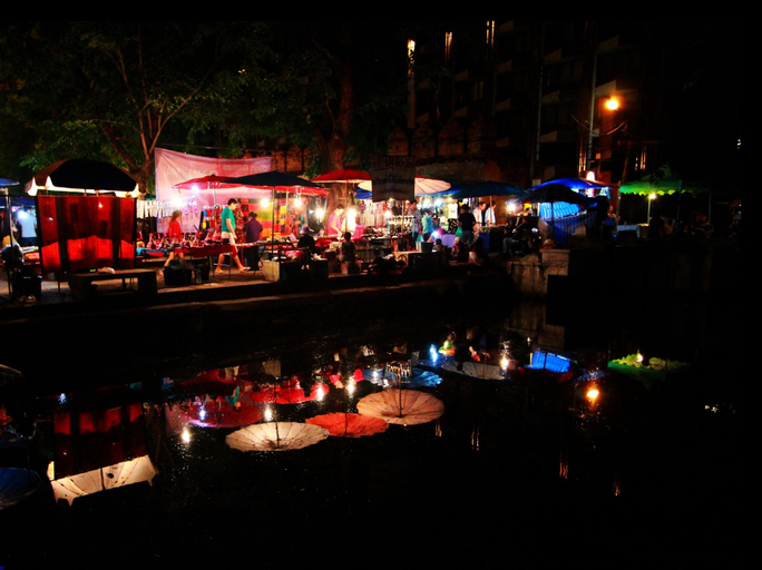 Food & Drinks 5, Hotel Neo Court, Muang Chiang Mai