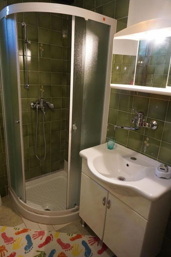 Bathroom 3, Apartments VILMA, Umag