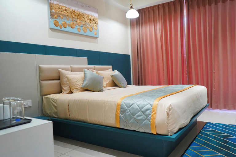 Room 3, Vi Grand Inn, Erode