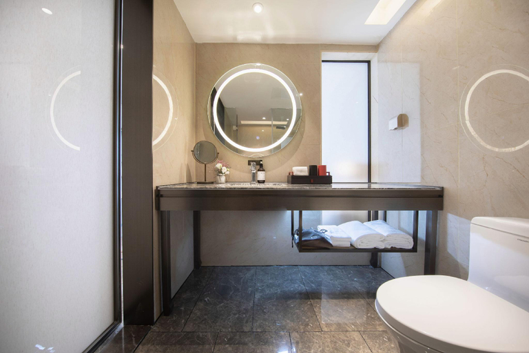 Bathroom 3, E-Cheng Hotel Xiaogan Hanchuan Renming Road, Xiaogan