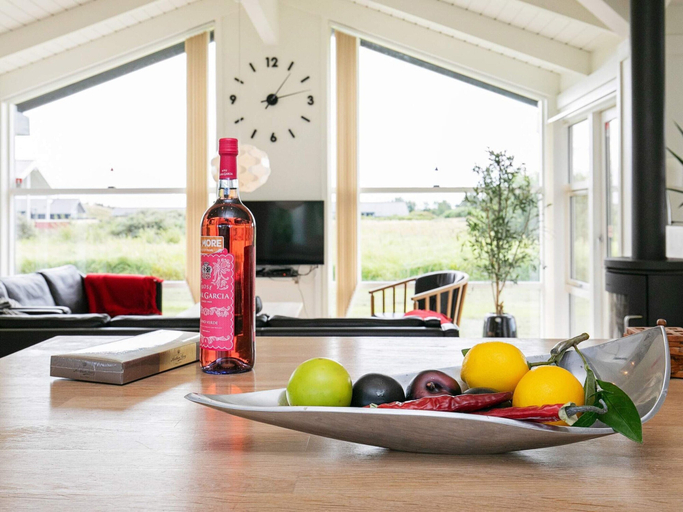 Food & Drinks, Holiday Home in Hirtshals, Hjørring
