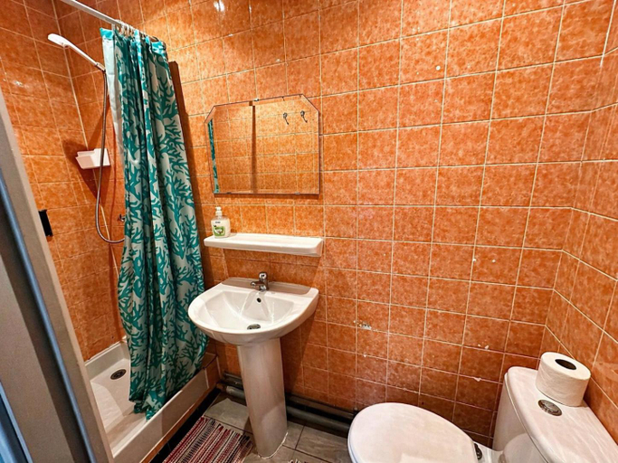 Bathroom, Hotel Saint Francois Xavier, Hautes-Pyrénées