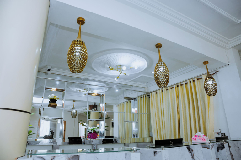 Food & Drinks 4, Sinkor Palace, Greater Monrovia