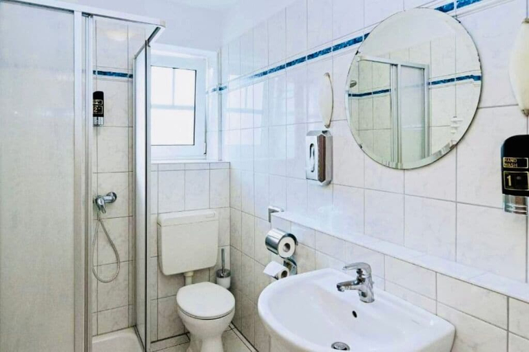 Bathroom 4, Diekstuv Hotel, Stade