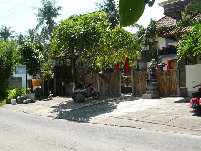 Exterior & Views 1, Yunni Guesthouse, Karangasem