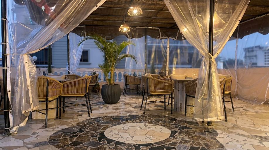 Food & Drinks 4, King Badr pyramids inn, Al-Ahram