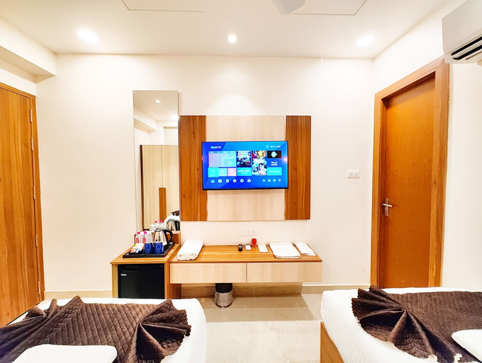 Room 4, Hotel RG Residency, Varanasi