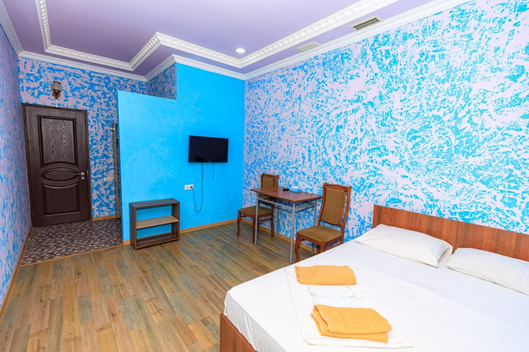 Shared lounge/TV area 5, Yerevan Guesthouse