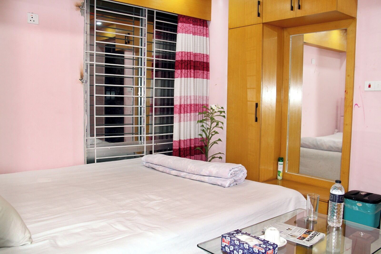 Room 2, Khamarbari Resort Bhola, Bhola